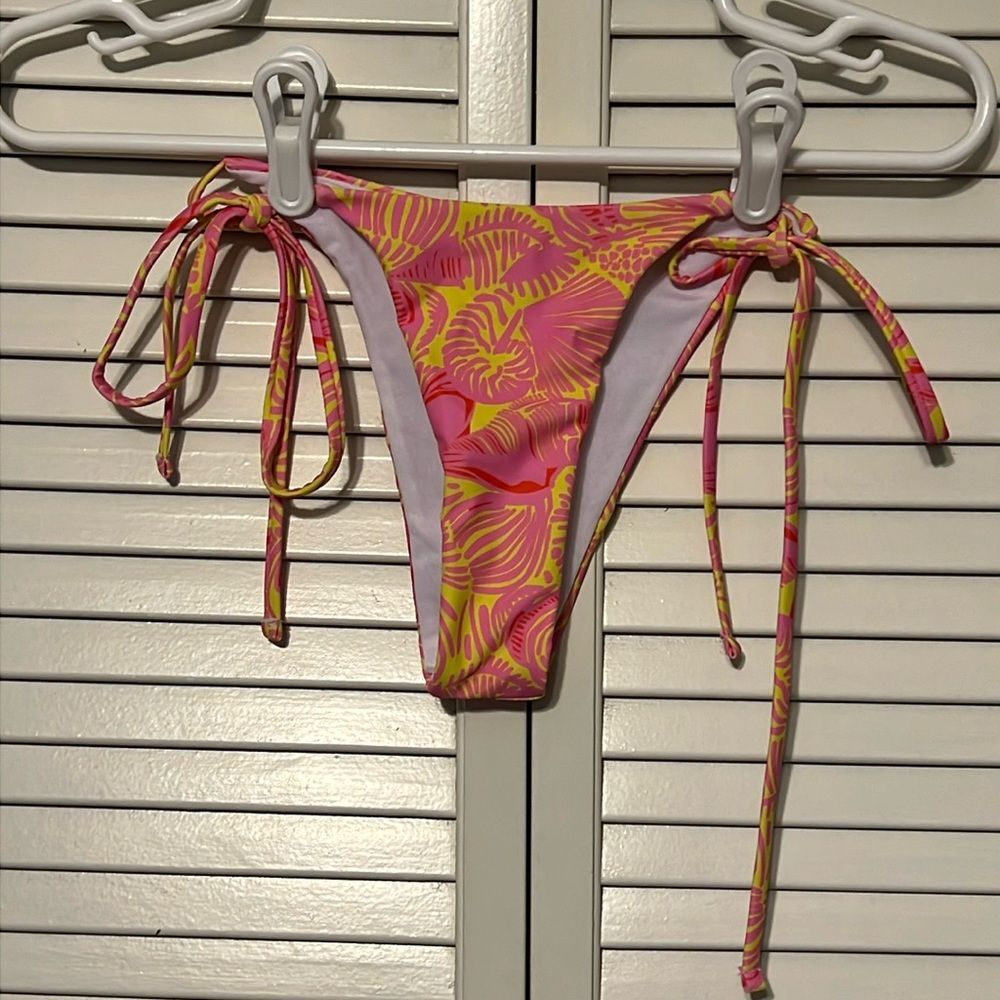 A Cute Bikini Bottom Size Small for this upcoming summer a day at the beach